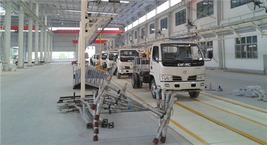<a href=http://www.cnnxw.cn/ssc target=_blank class=infotextkey>灑水車</a>圖片