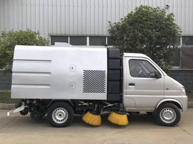 長(zhǎng)安國(guó)六掃路車(chē)圖片3