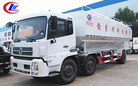 30立方東風天錦小三軸<a href=http://www.cnnxw.cn/siliaoche/ target=_blank class=infotextkey>飼料車</a>