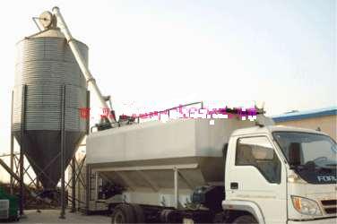 天錦散裝<a href=http://www.cnnxw.cn/siliaoche/ target=_blank class=infotextkey>飼料車</a>是如何完成卸料？