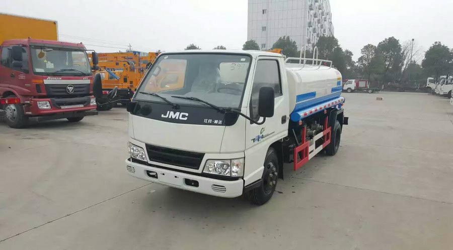江鈴順達5方<a href=http://www.cnnxw.cn/ssc target=_blank class=infotextkey>灑水車</a>